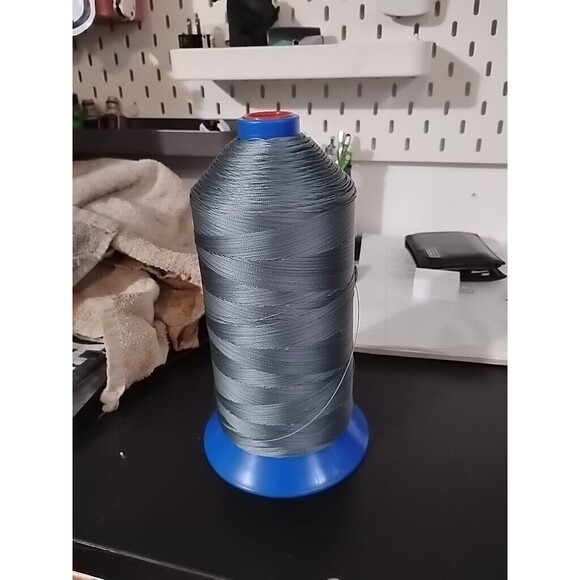 Bonded Polyester 138/T-135 Steel Silver  Sewing Thread 32oz Heavyweight Spool - Picture 3 of 4